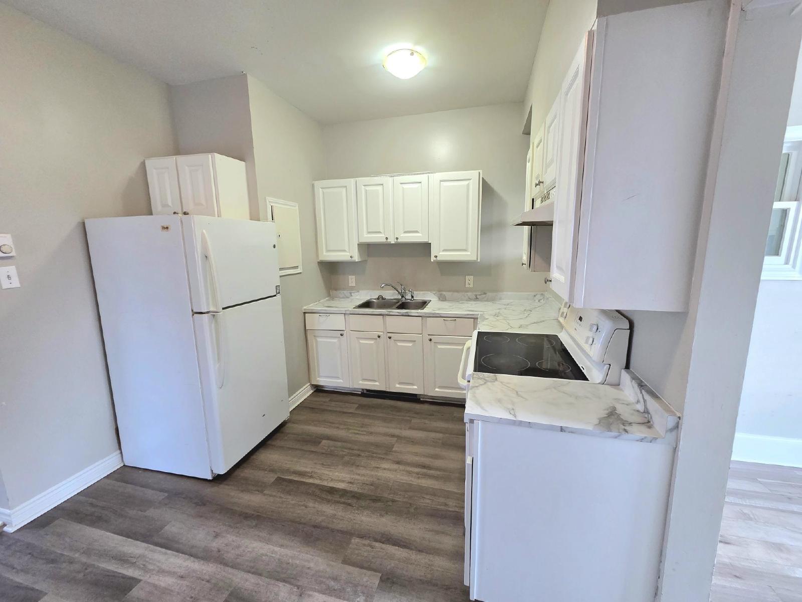 118 Main St/8-10 Cedar St - 10 Cedar #3 property image