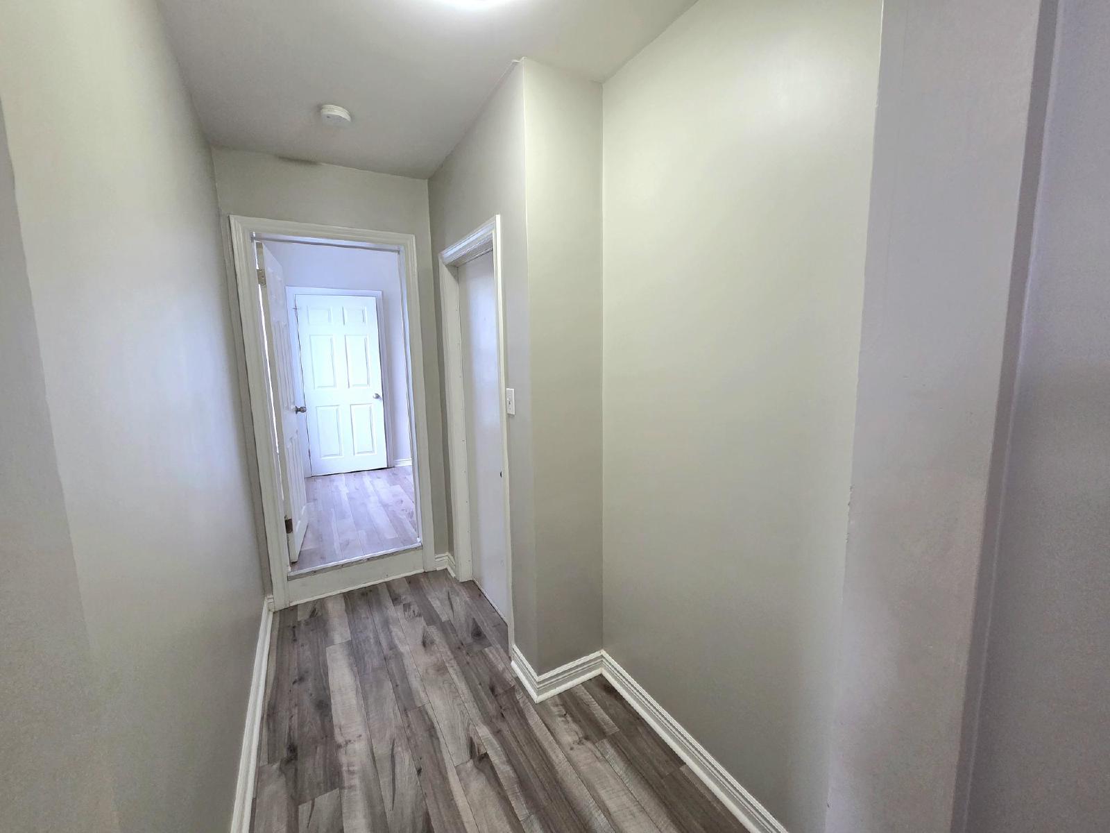 118 Main St/8-10 Cedar St - 10 Cedar #3 property image