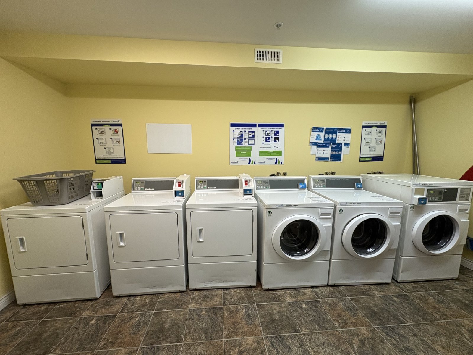 151 Queen Street - 220 property image