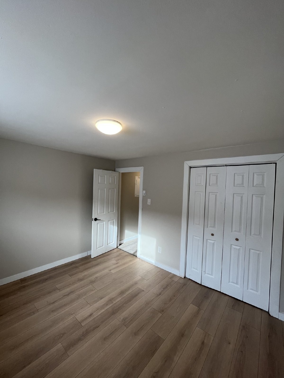 200 Spruce St - 4 property image