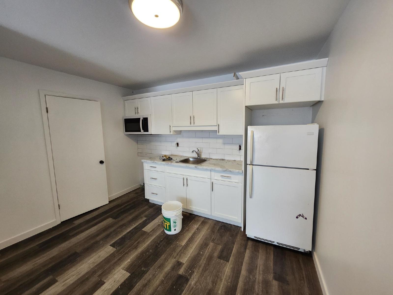 9 Green Valley Drive - 304 property image