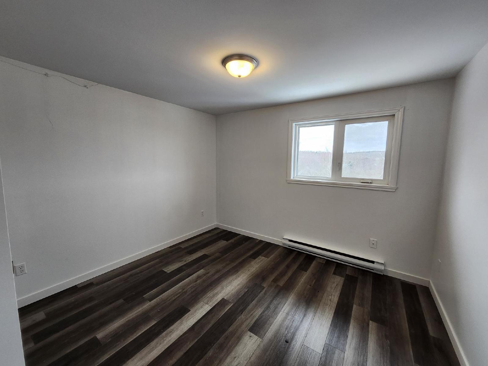 9 Green Valley Drive - 304 property image