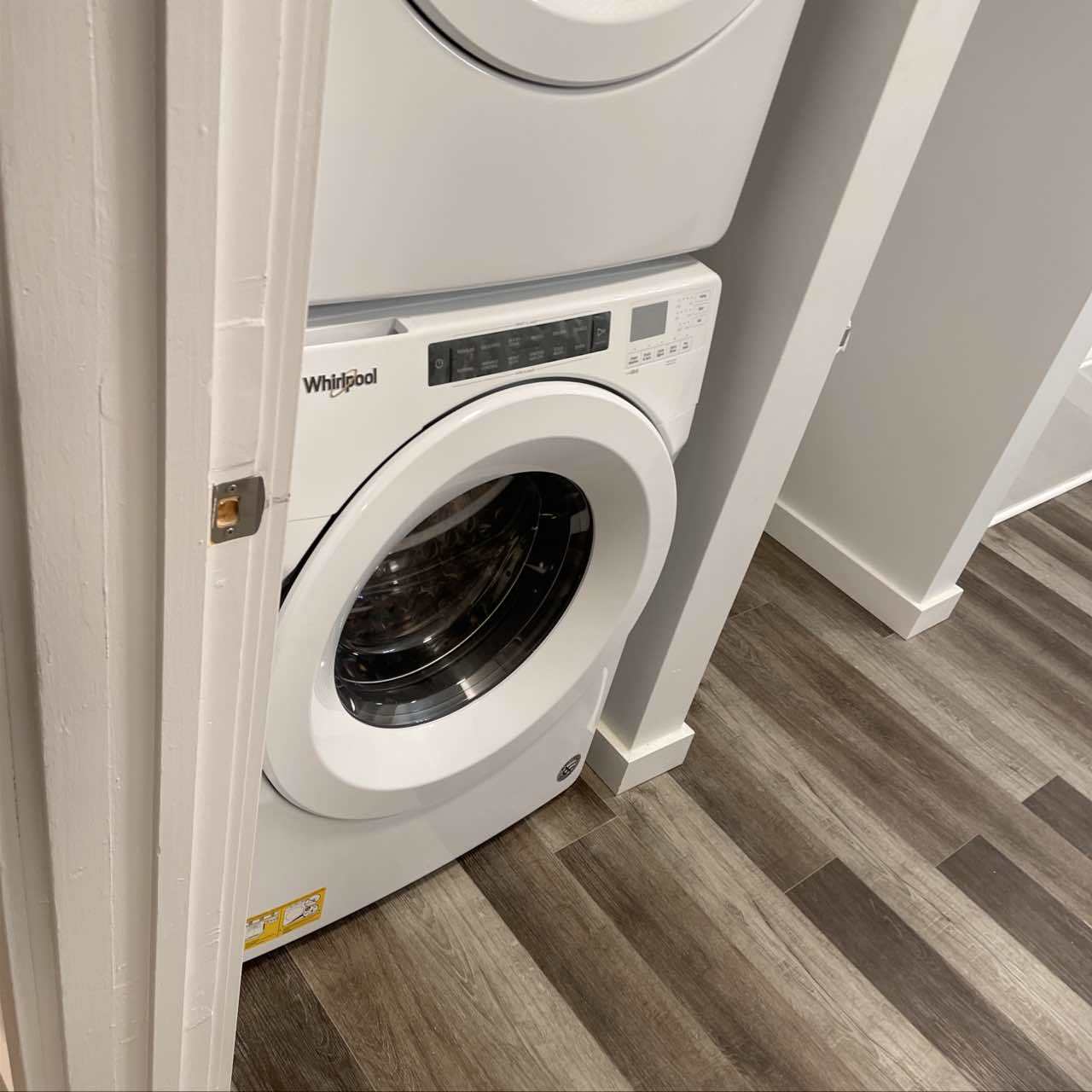 84-86 Dufferin Avenue - 84-9 property image