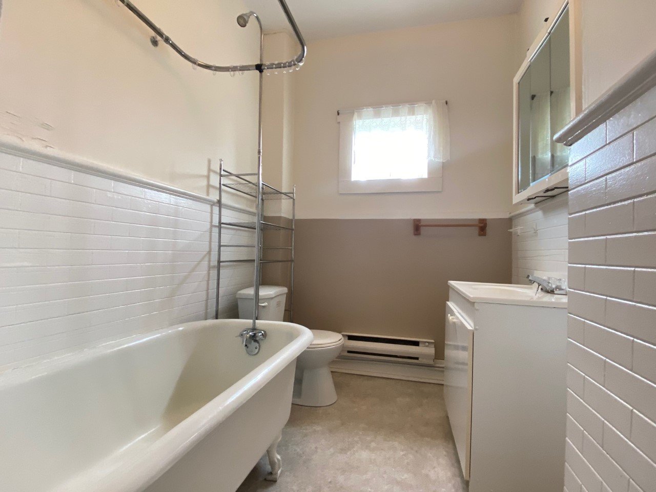 190 Adelaide Street - 4 property image