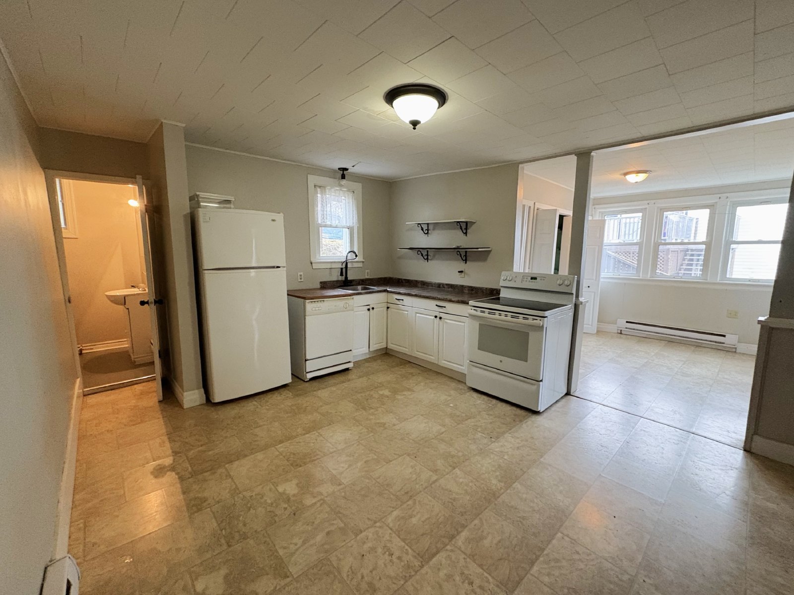 66 Pokiok RD - 1 (Lower) property image