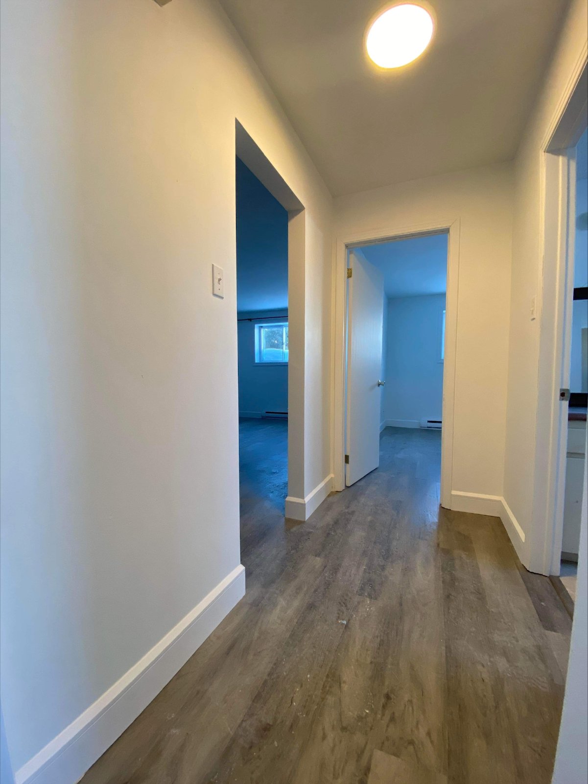 615 Chalmers Court - 2 property image