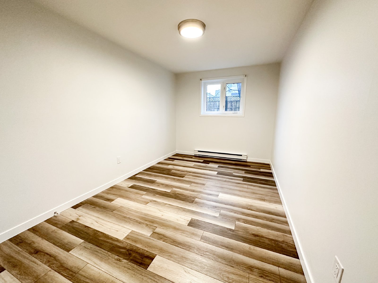 355 Prince Street - 8 property image