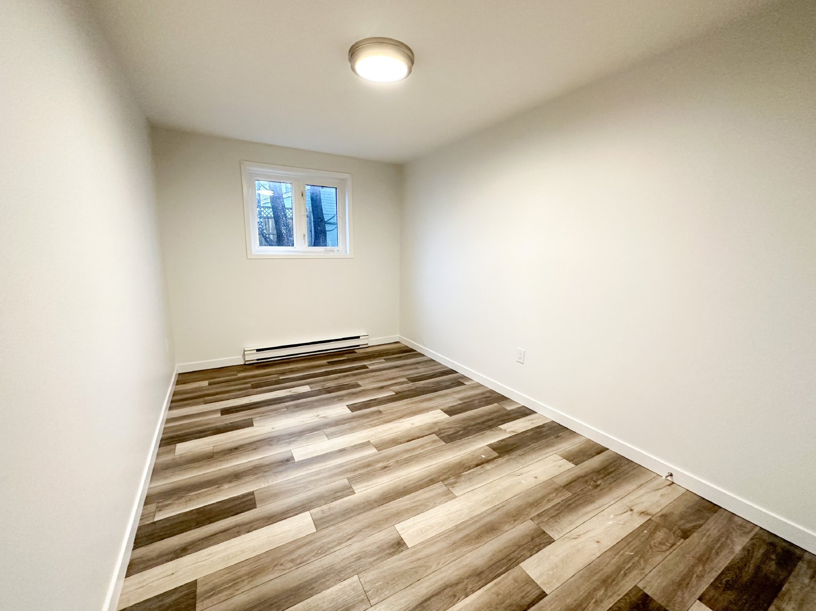 355 Prince Street - 8 property image