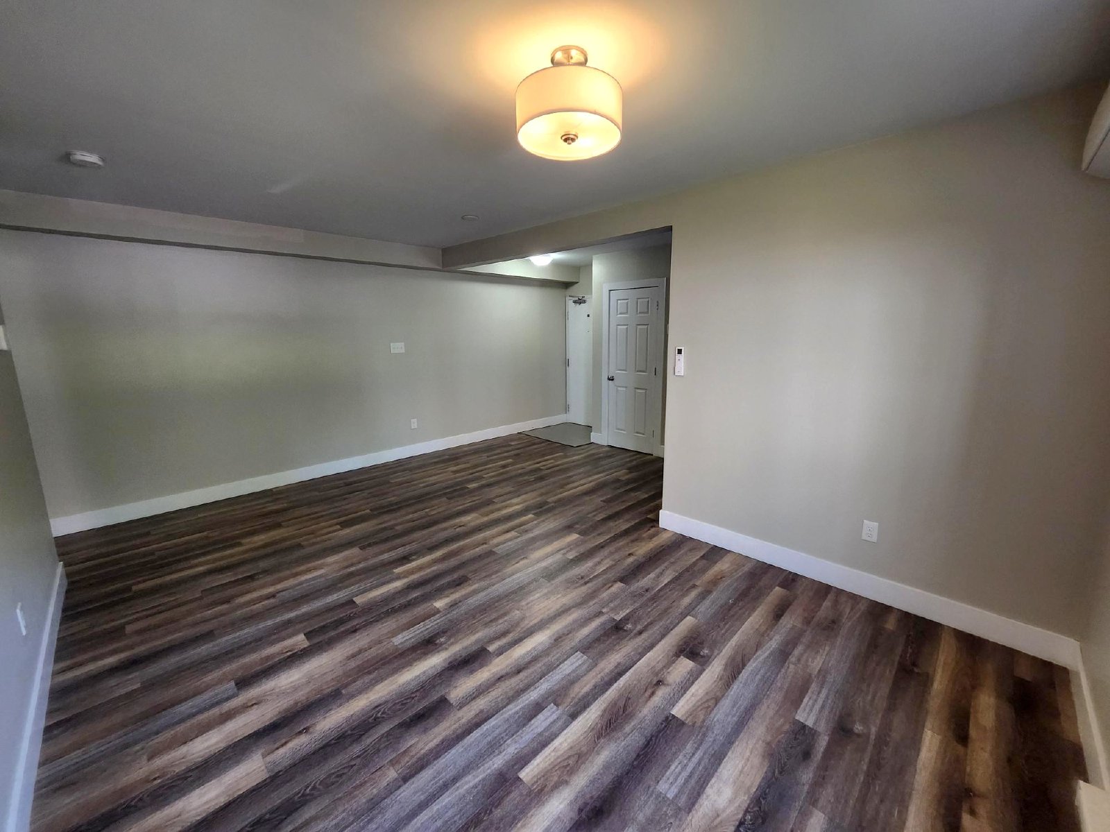 12 Mitchell Street - 10 property image