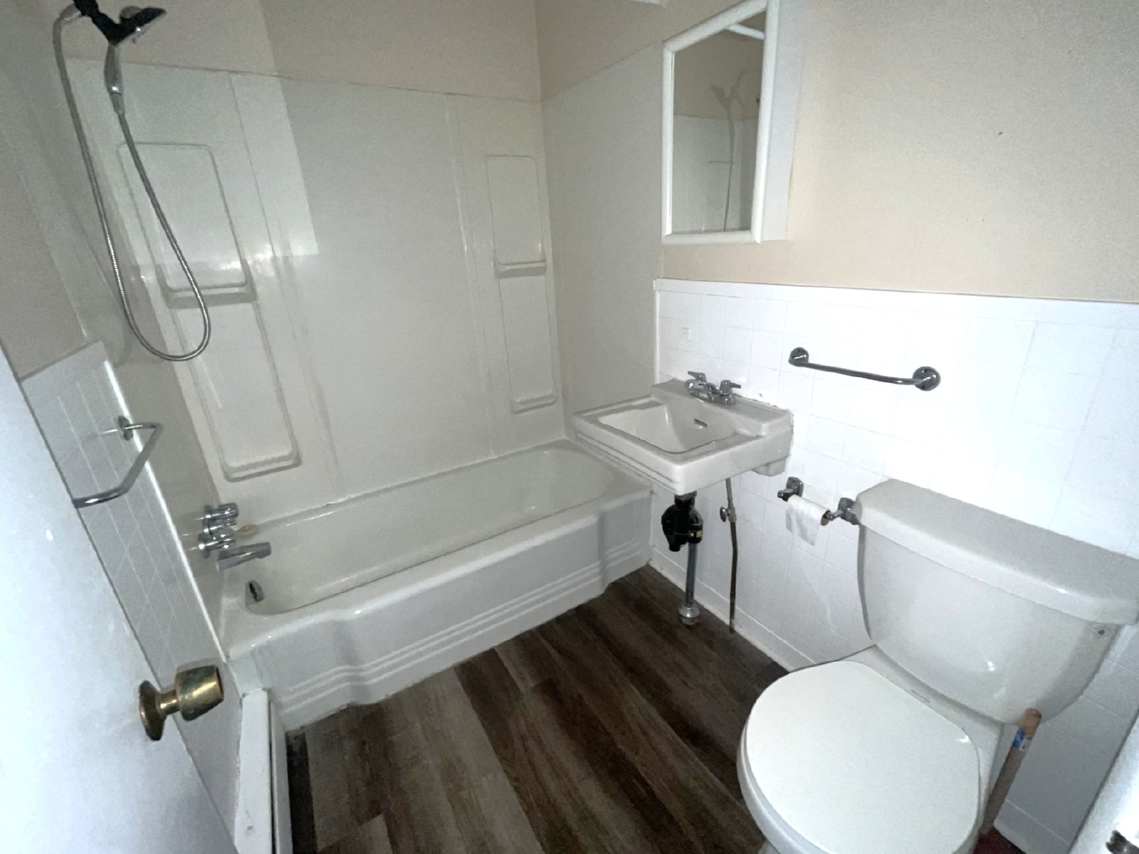 445 Covert Street - 2 property image
