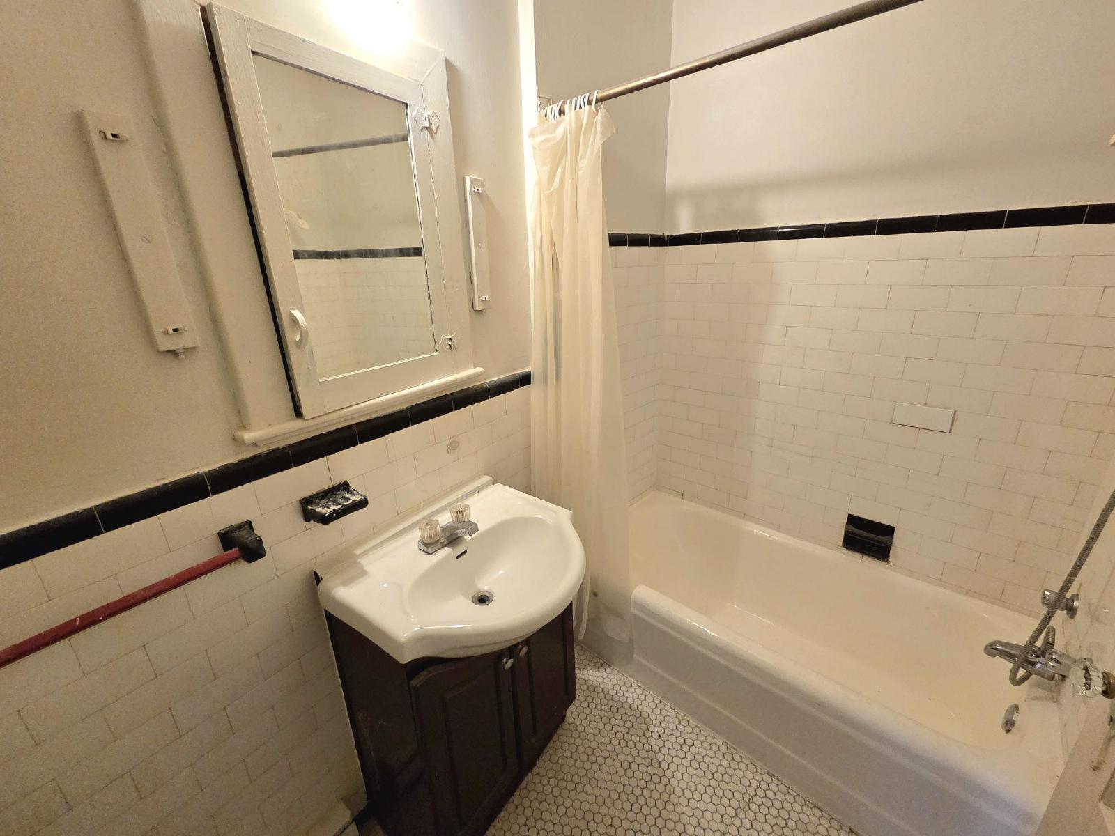 325 Main Street North - 1 property image