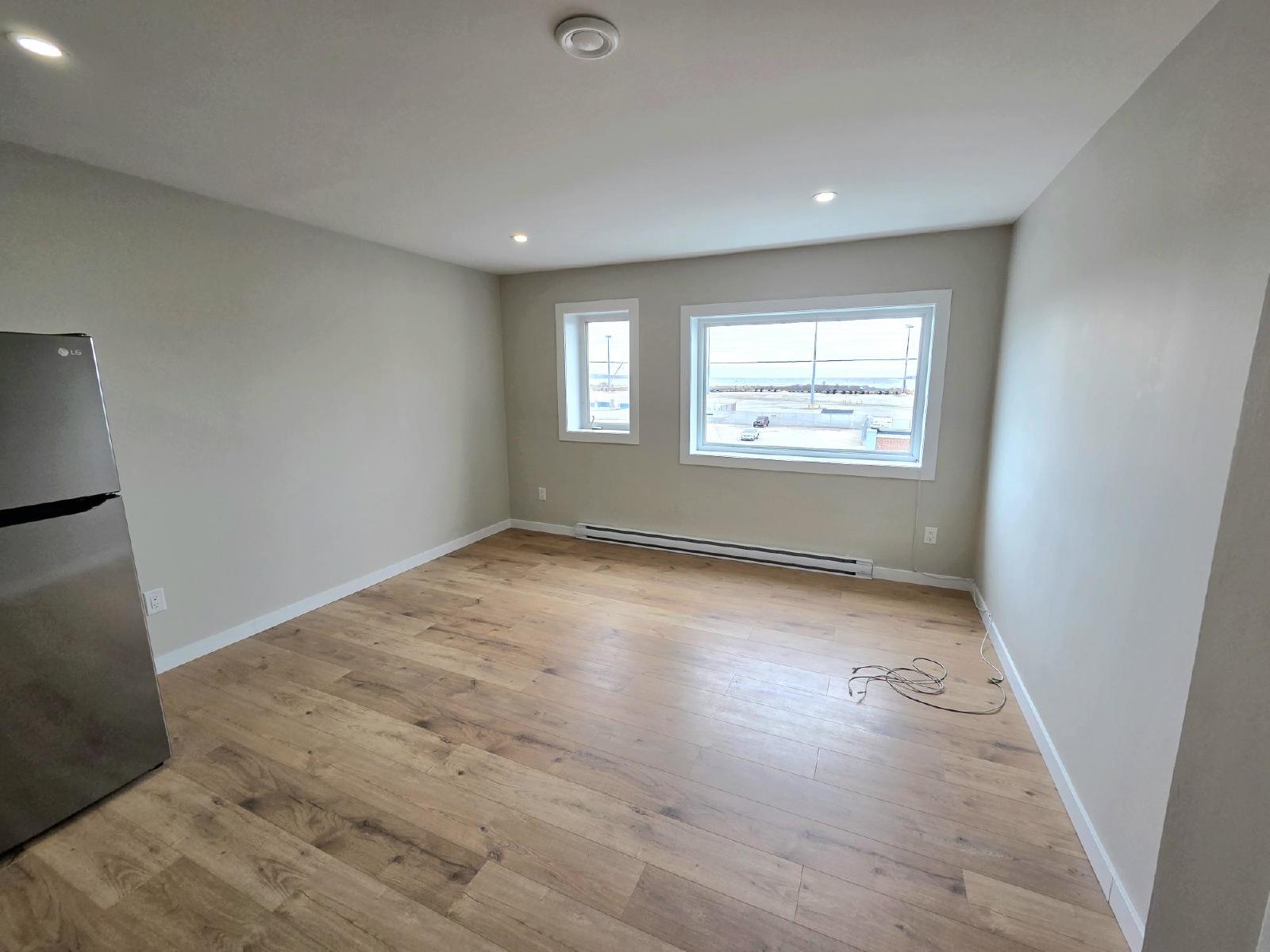210 Canterbury Street / 15 Lower Cove Loop - 5 property image