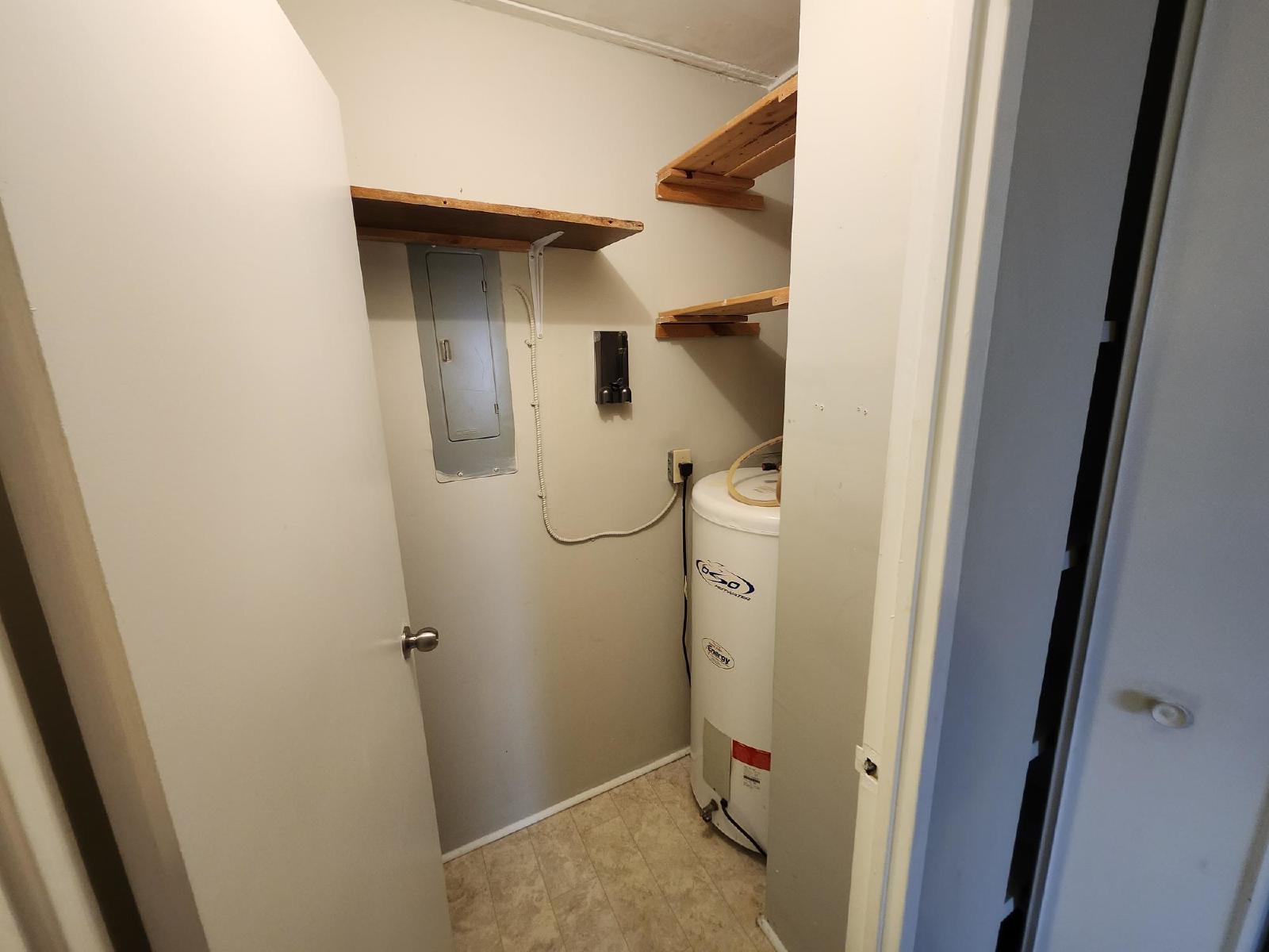 411 Ellerdale Street - 504 property image