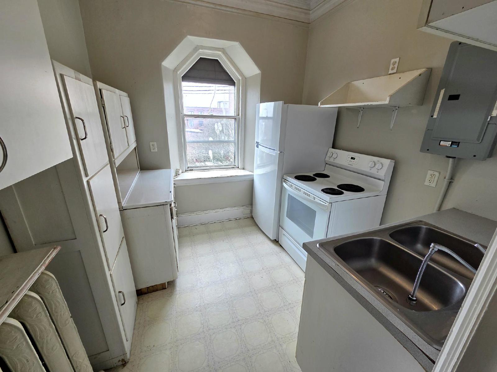 184 Germain Street - 4 property image