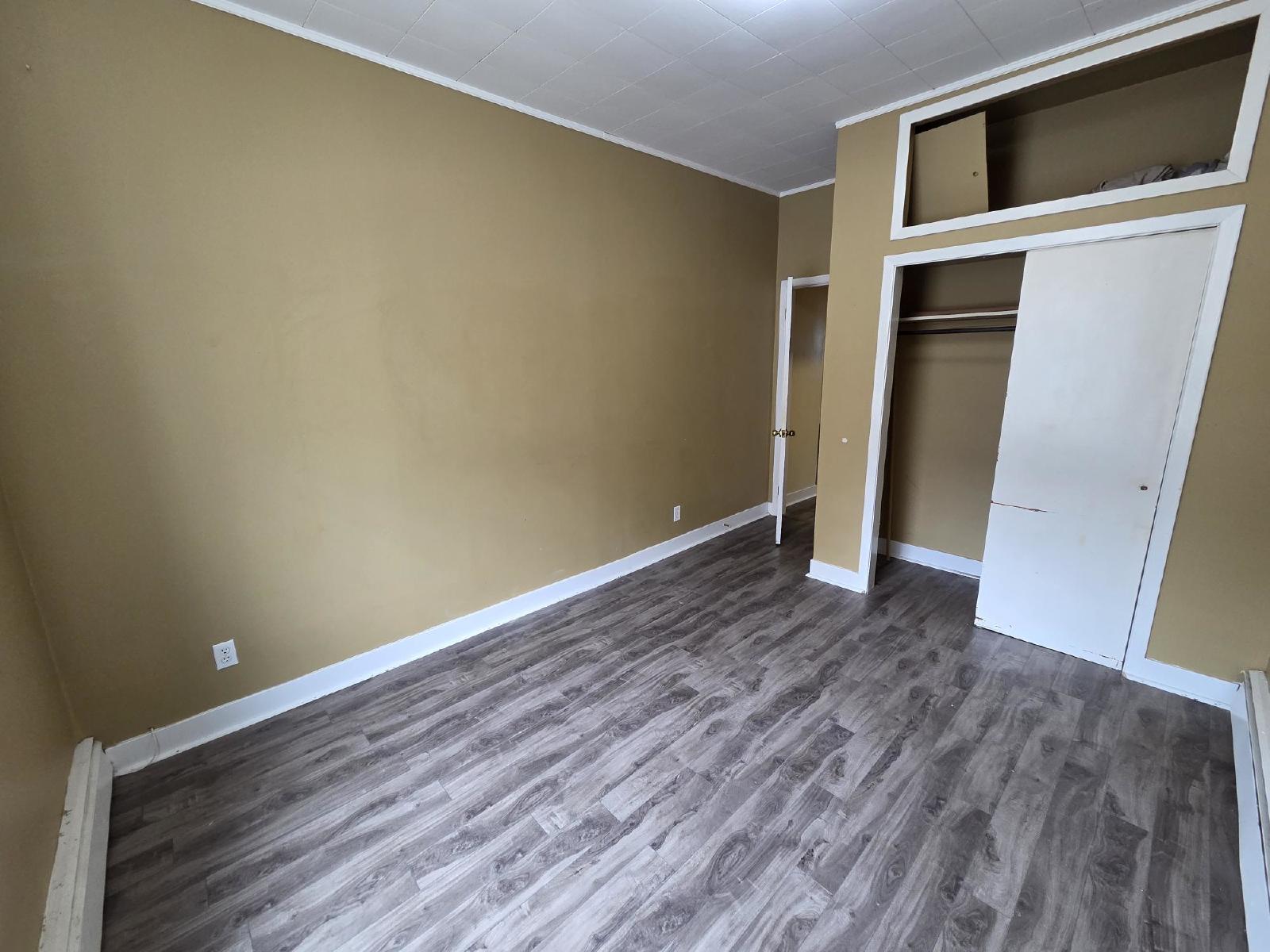 23 Paddock Street - 1 property image