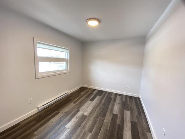84-86 Dufferin Avenue - 84-5 property image