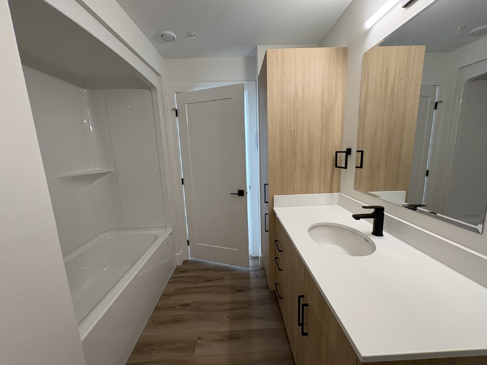 1035 Melanson Road - 405 property image