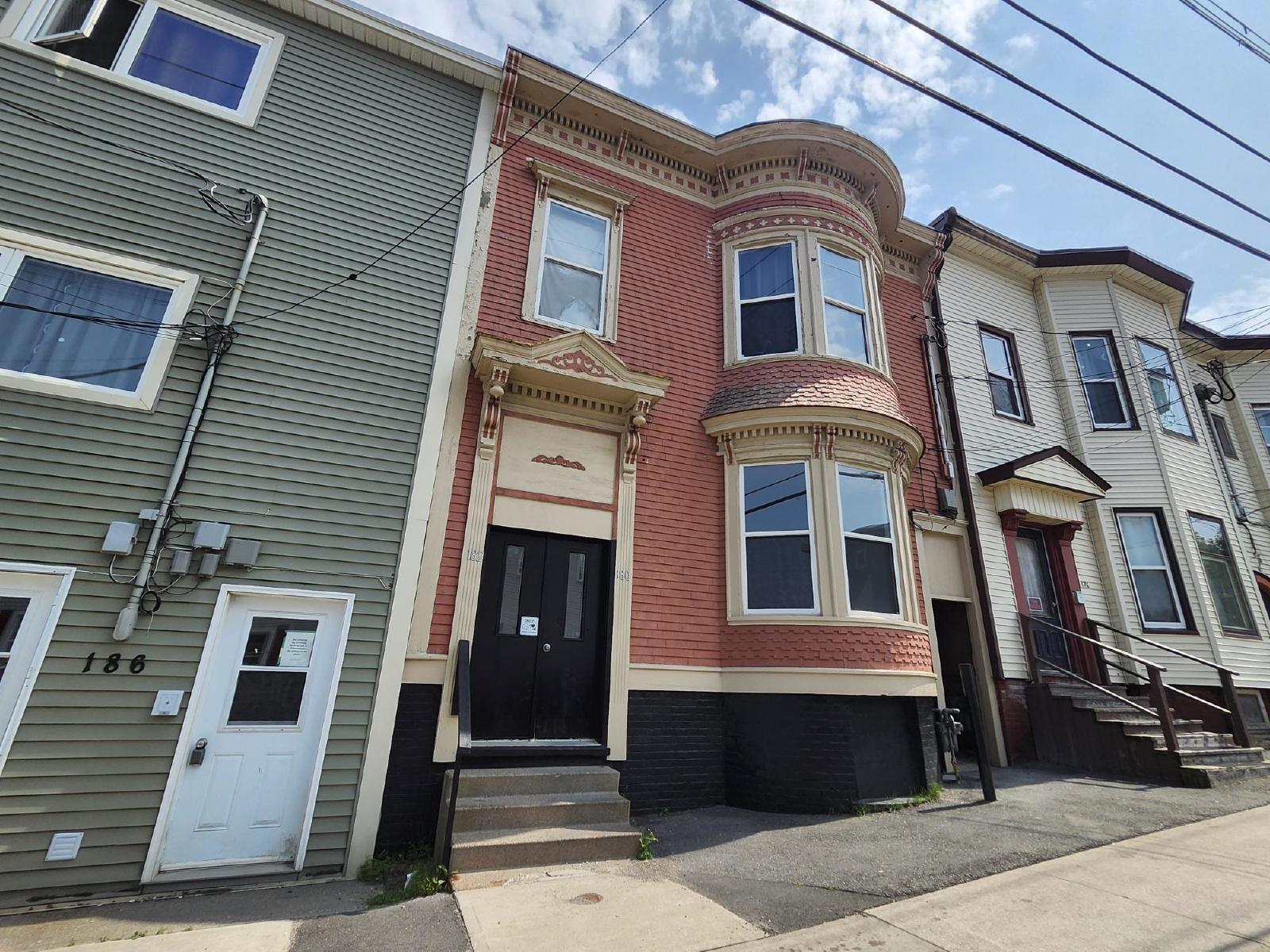 180-182 Waterloo Street - 180 - 1 property image