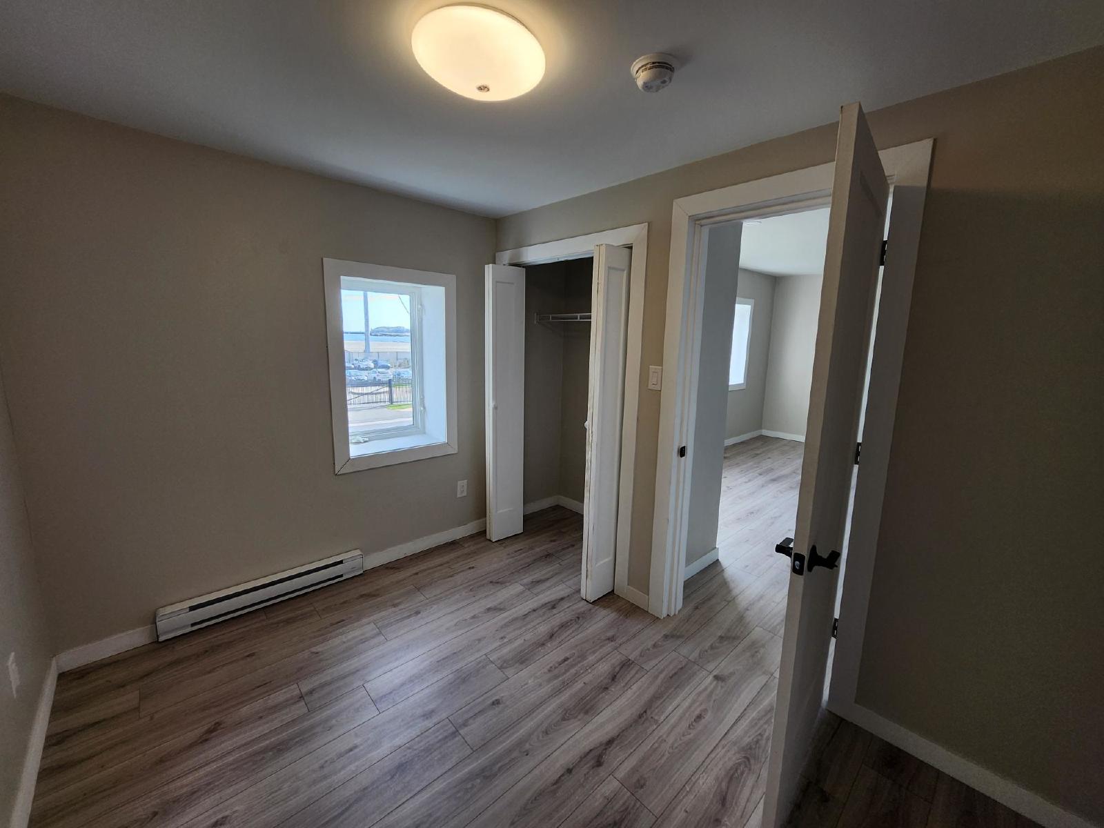 210 Canterbury Street / 15 Lower Cove Loop - 4 property image