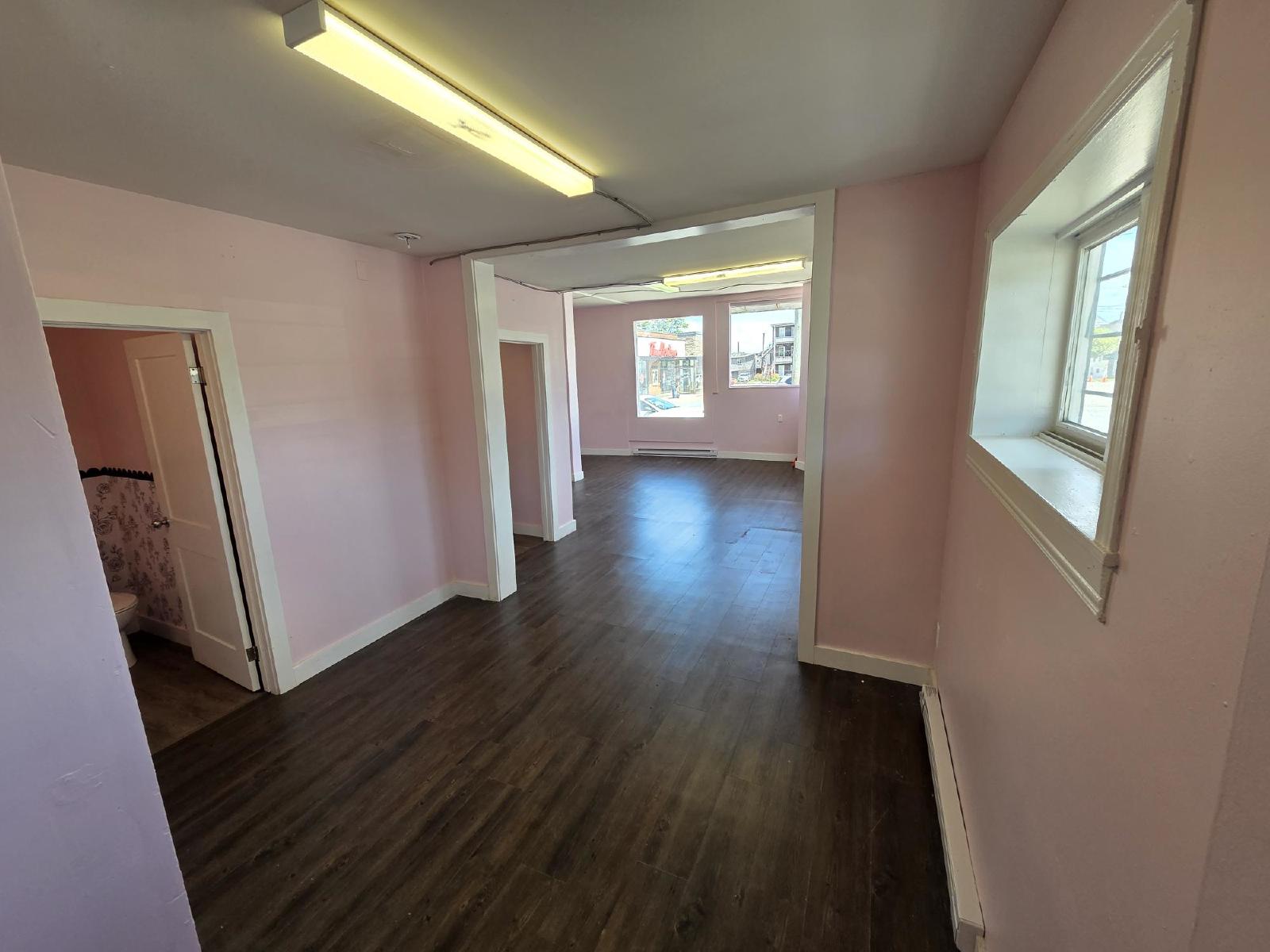 285 King Street West/ 85 Ludlow Street - 85 A property image