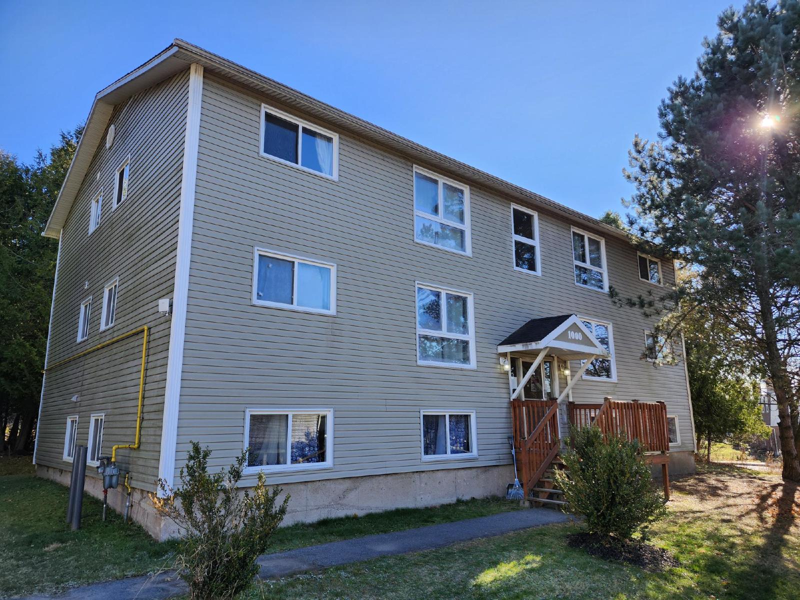 1000 Magee Place - Unit 5 property image