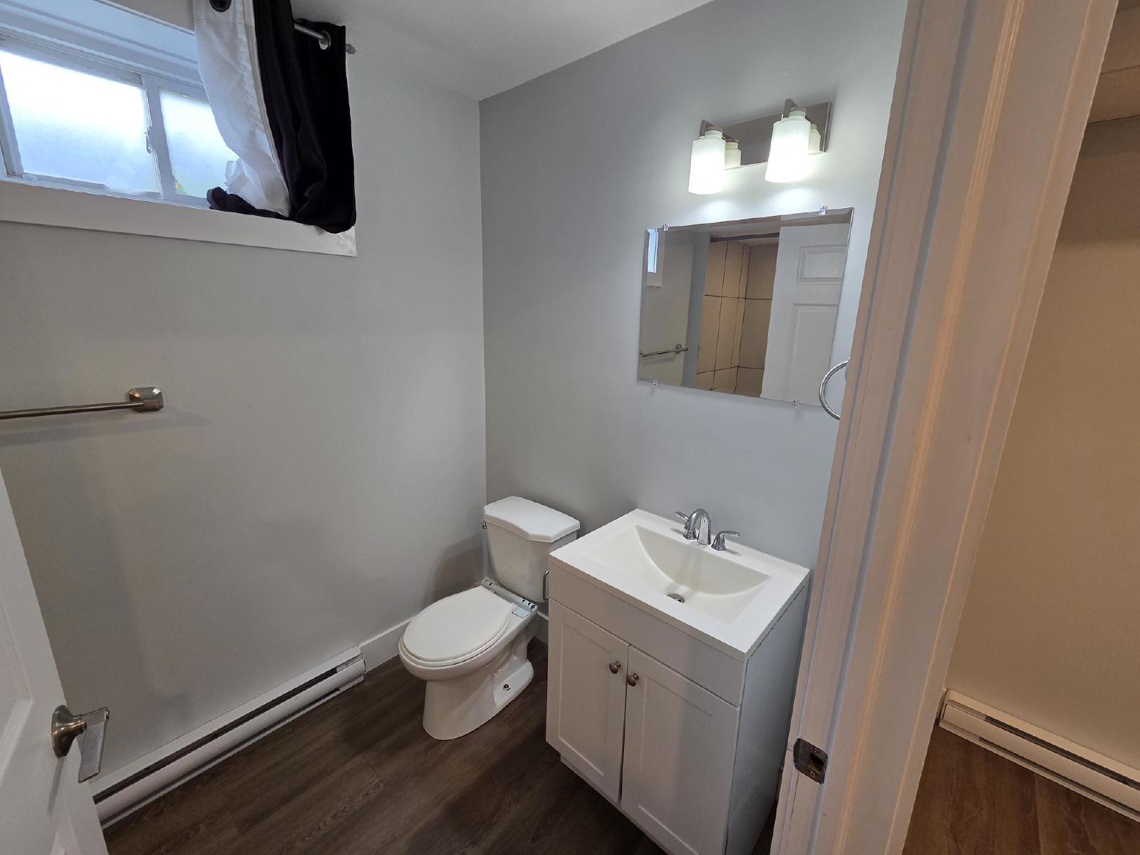 250 Ellerdale Street - C property image