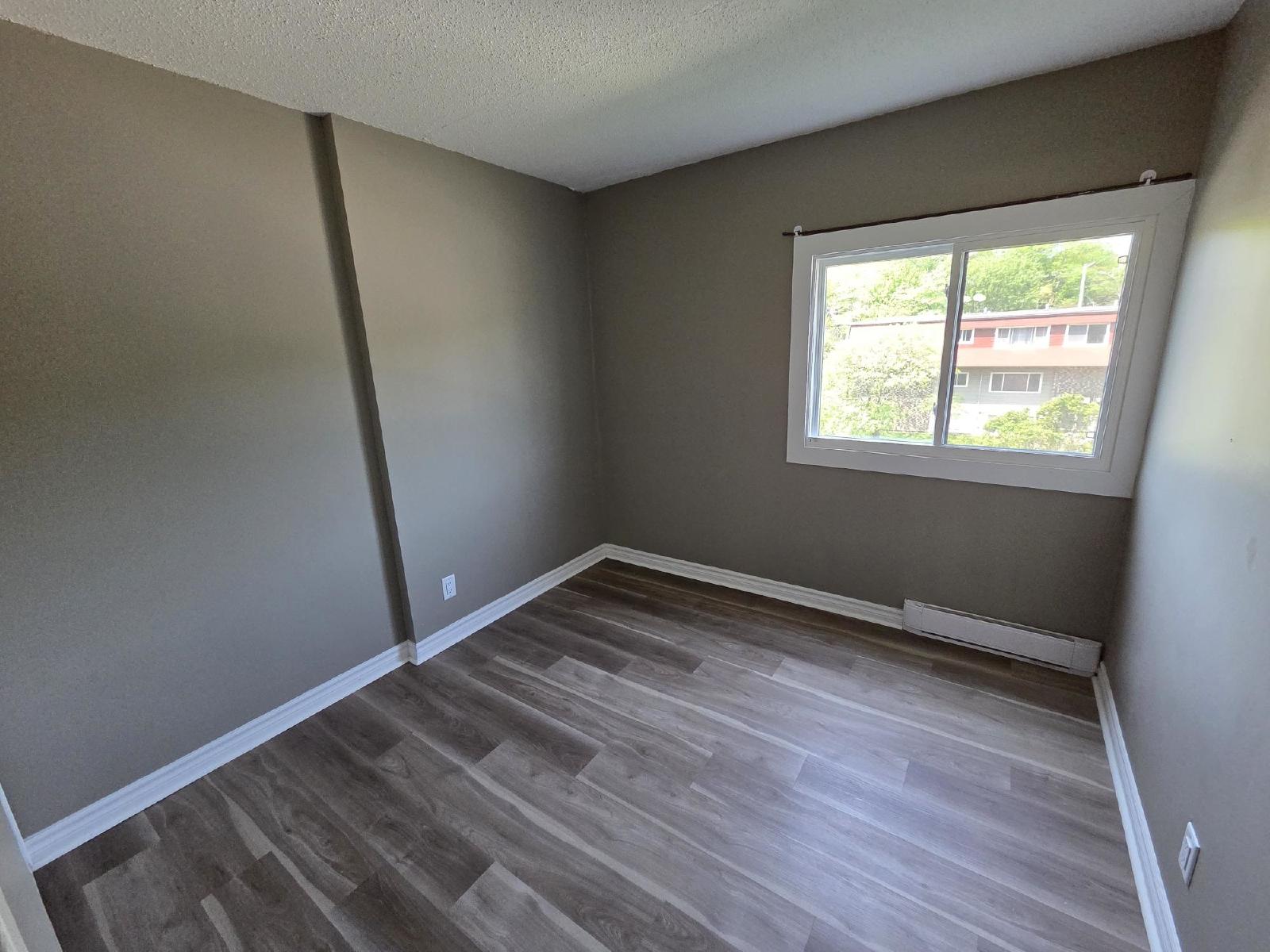 411 Ellerdale Street - 302 property image