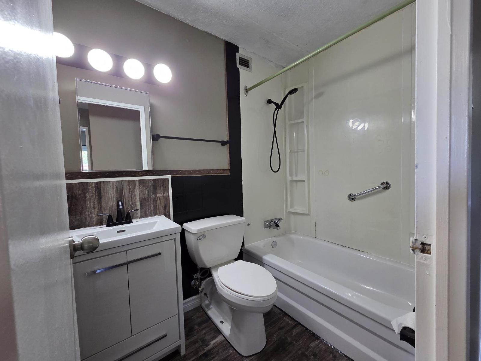 411 Ellerdale Street - 302 property image