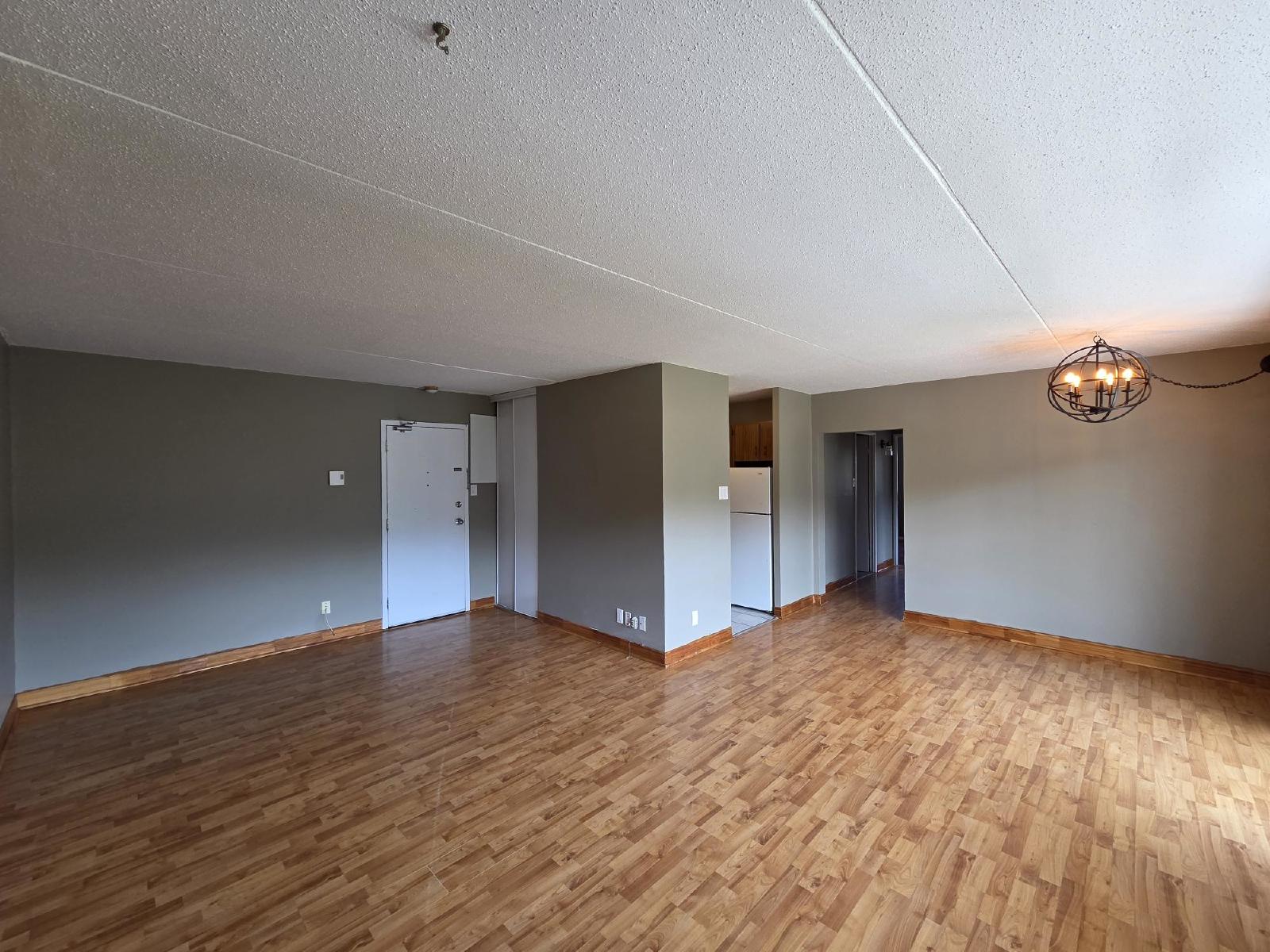 411 Ellerdale Street - 401 property image