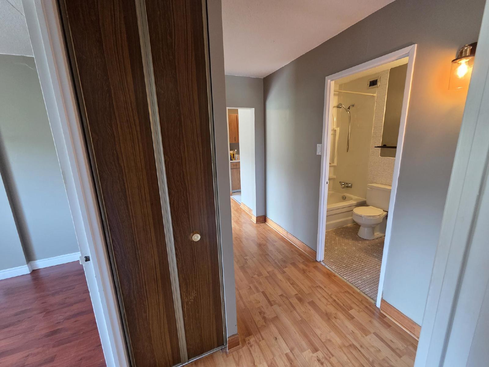 411 Ellerdale Street - 401 property image