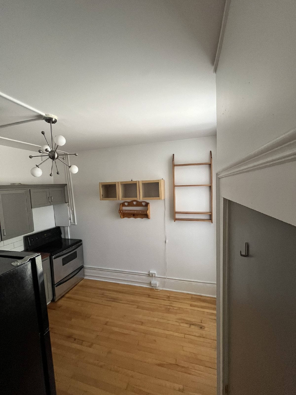 114 Carmarthen Street - 1 property image