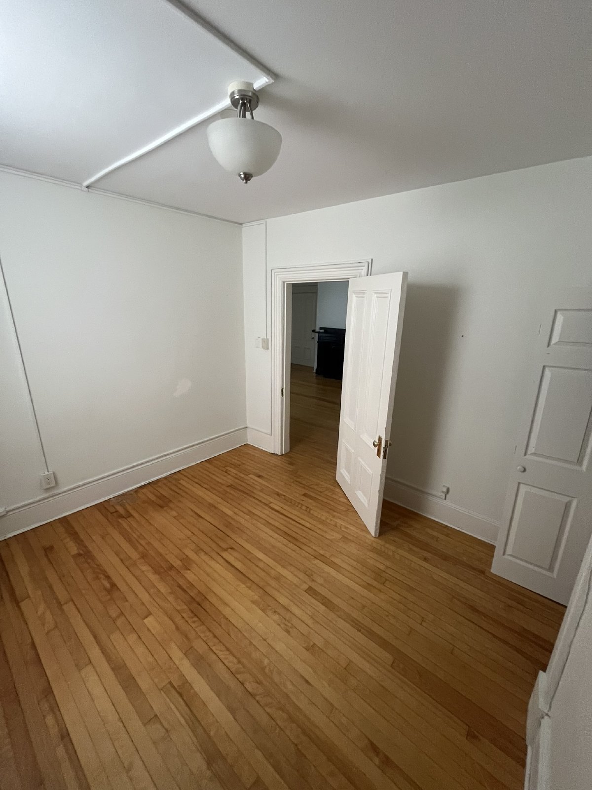 114 Carmarthen Street - 1 property image