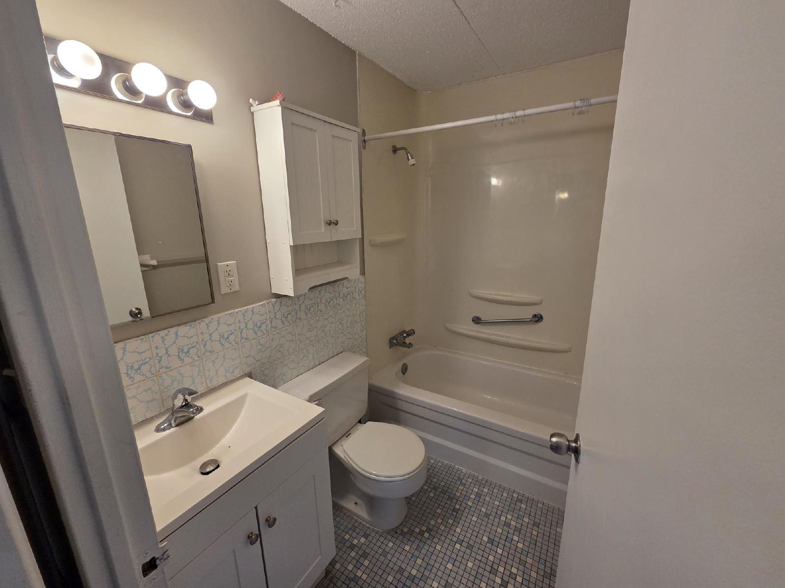 411 Ellerdale Street - 504 property image