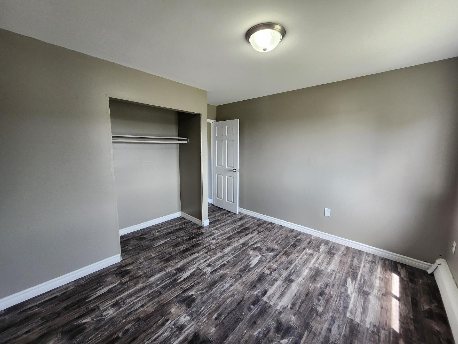 7 Roxbury Drive - 6 property image