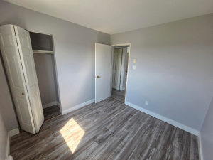 546 Martha Avenue - 24 property image