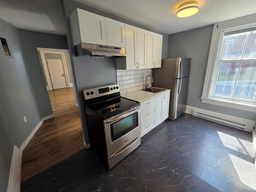 96 Wentworth St/253 Princess St - 96-1 property image