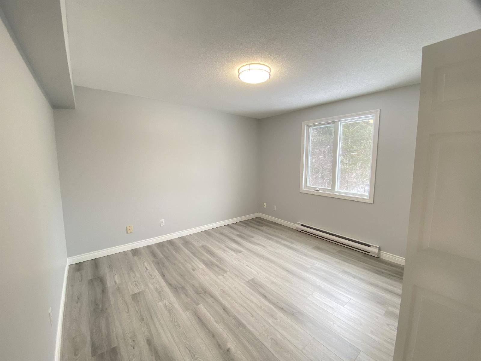 70 Glasier Road - 9 property image
