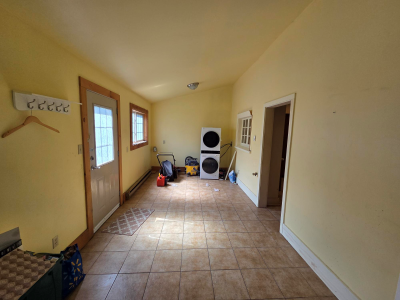 18 Everett Street - 1 property image