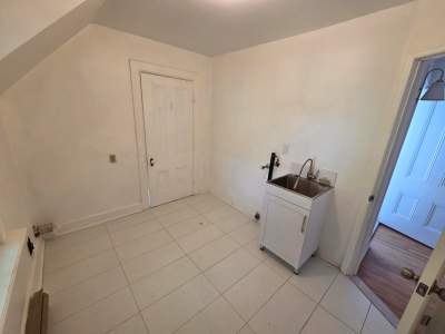 18 Everett Street - 1 property image