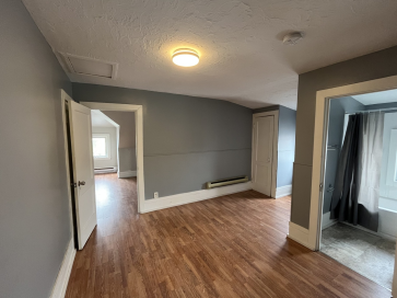 385 Lutz Street - 5 property image