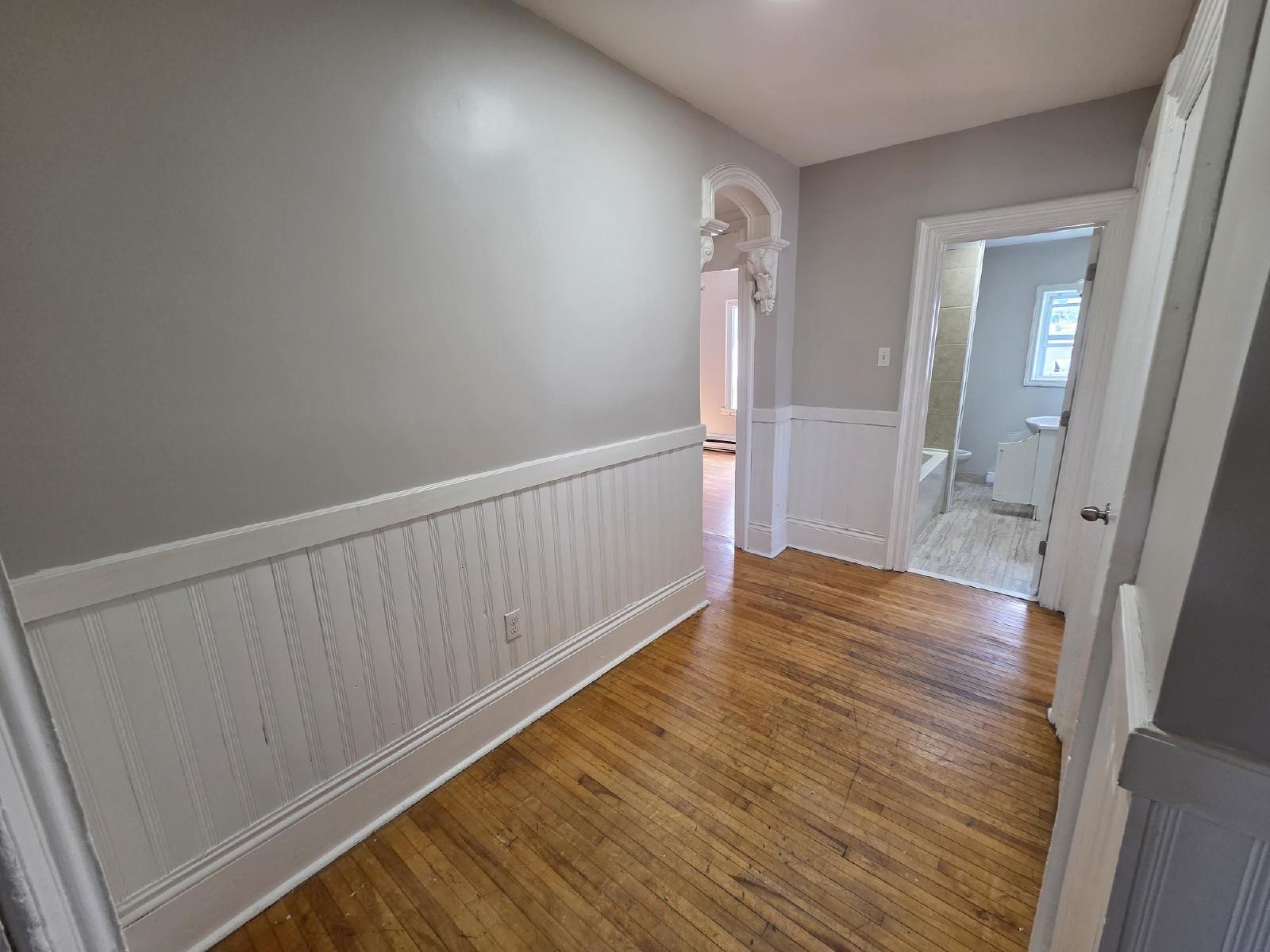 112 Queen Street - 3 property image