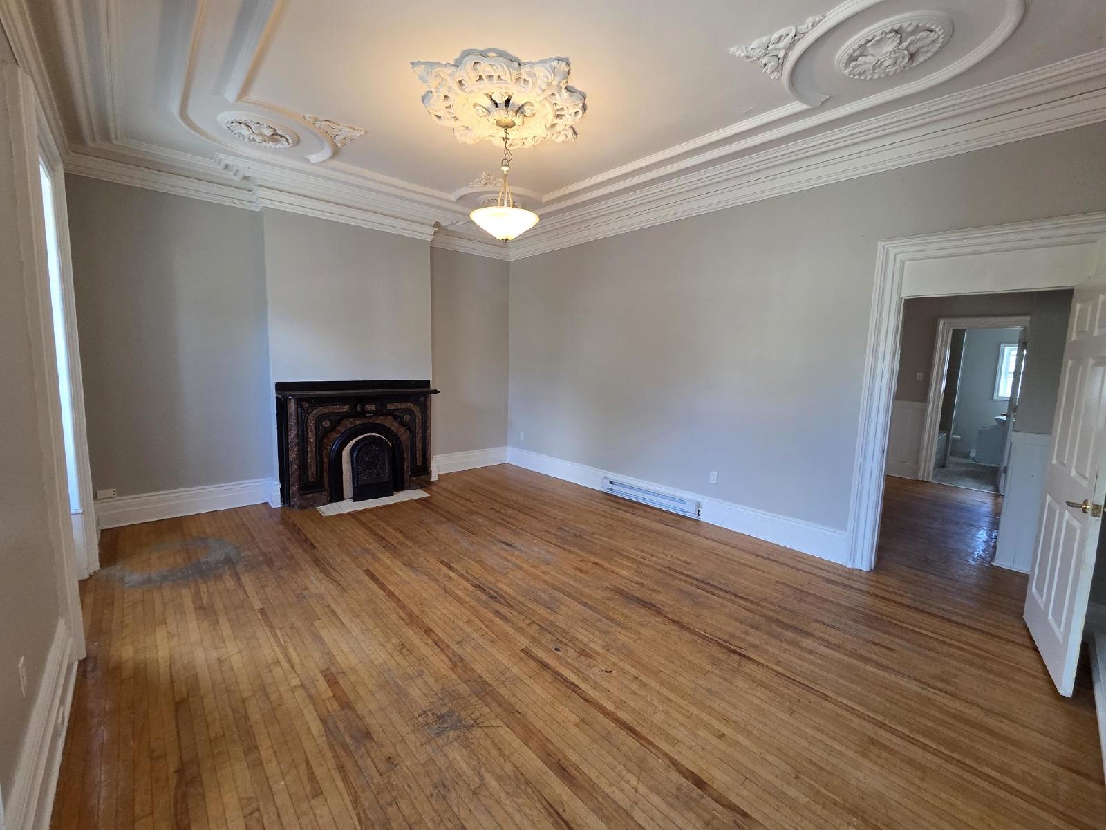 112 Queen Street - 3 property image