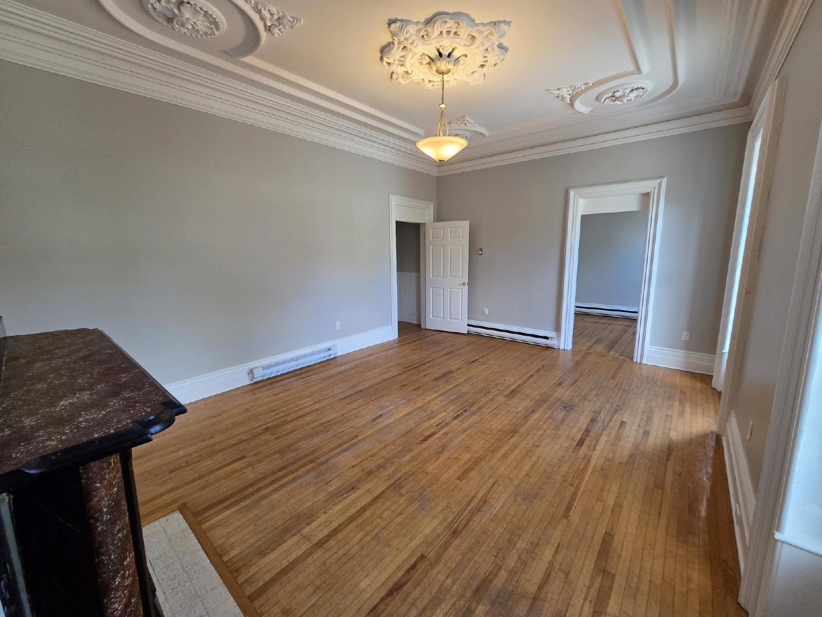 112 Queen Street - 3 property image