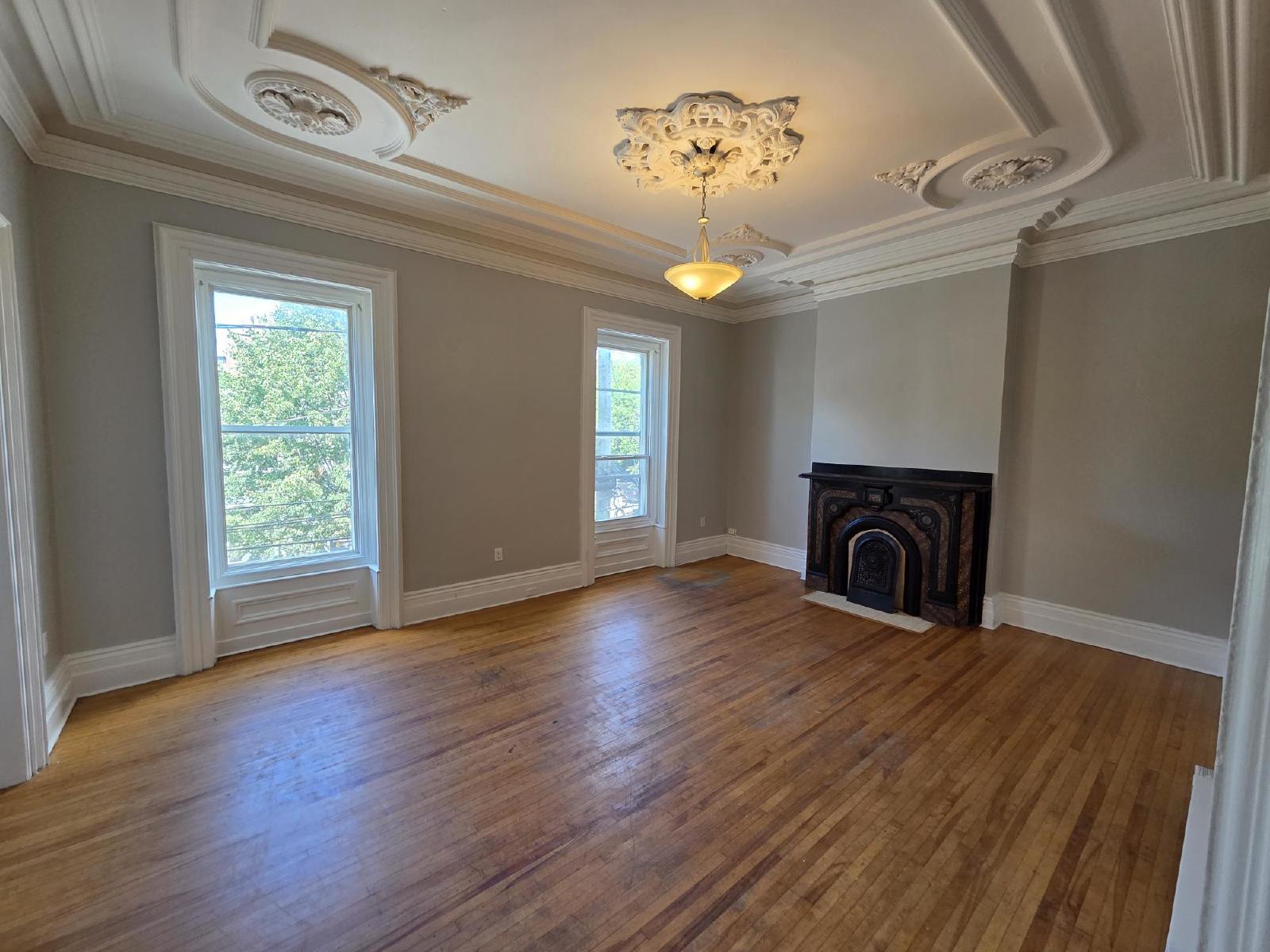 112 Queen Street - 3 property image