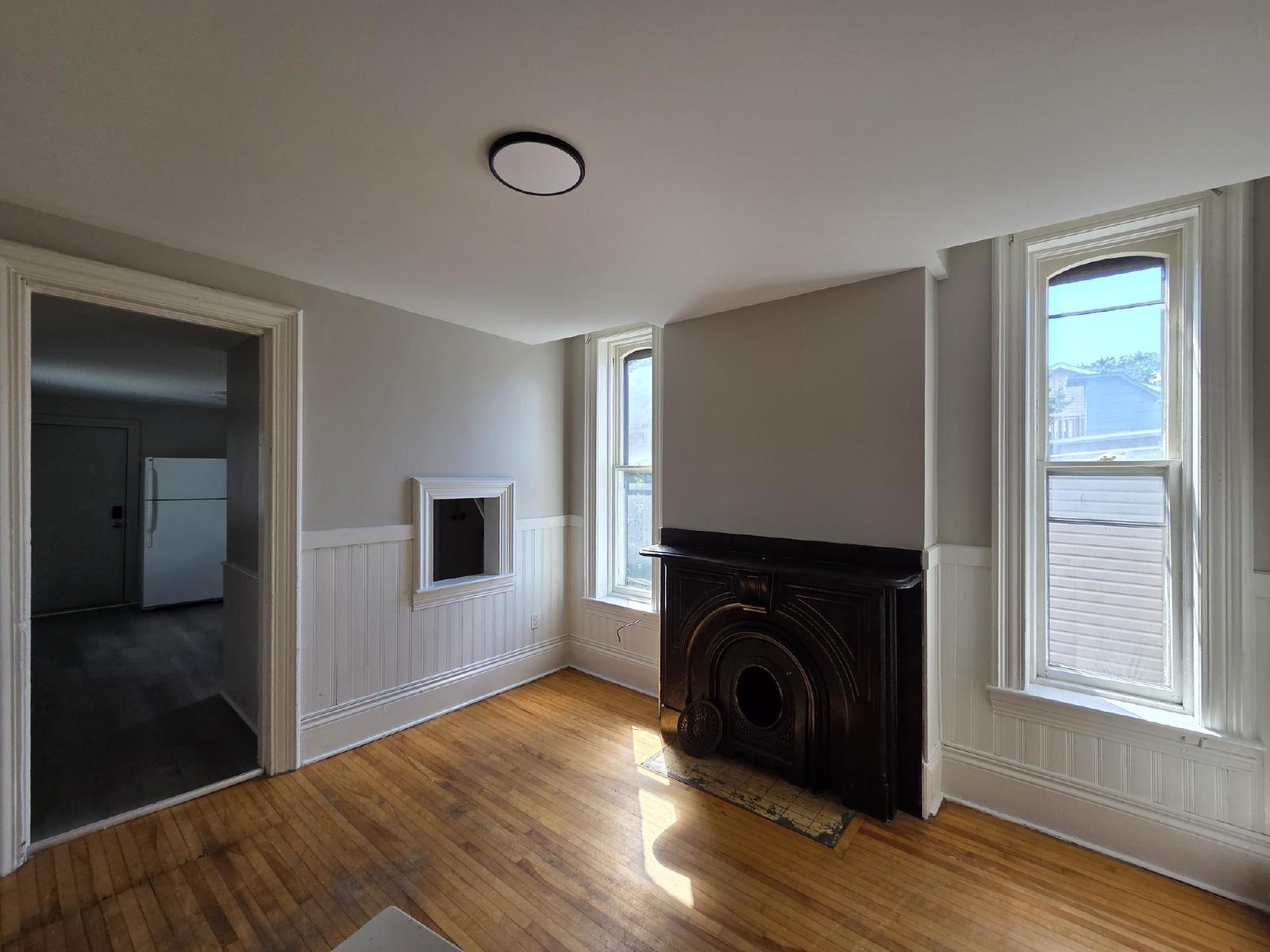 112 Queen Street - 3 property image