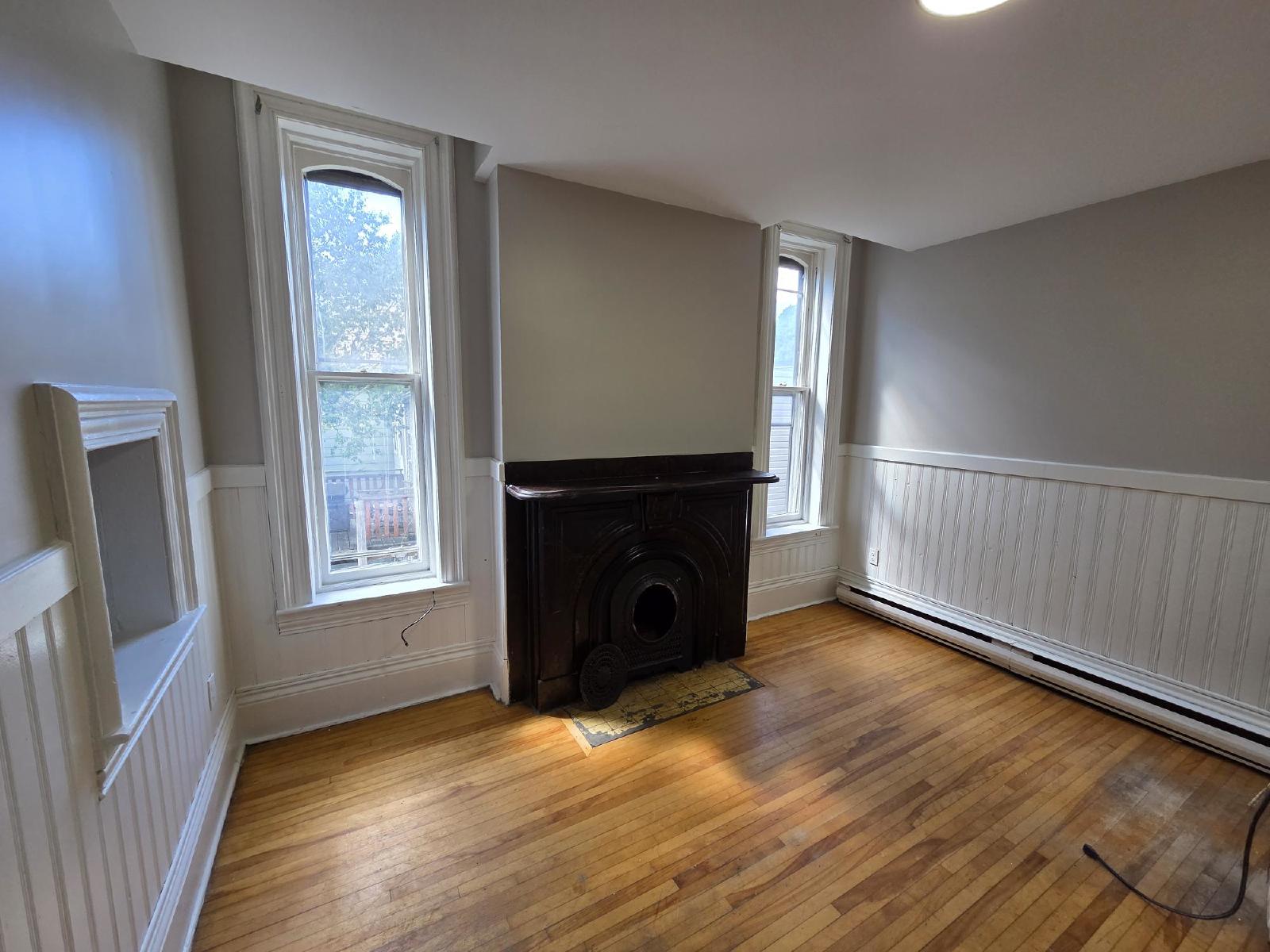112 Queen Street - 3 property image