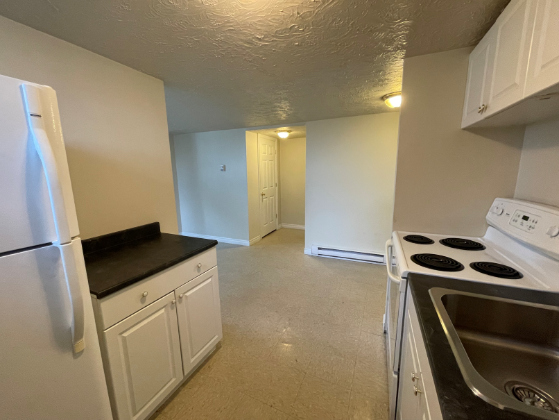 562 Edward Avenue - 1 property image