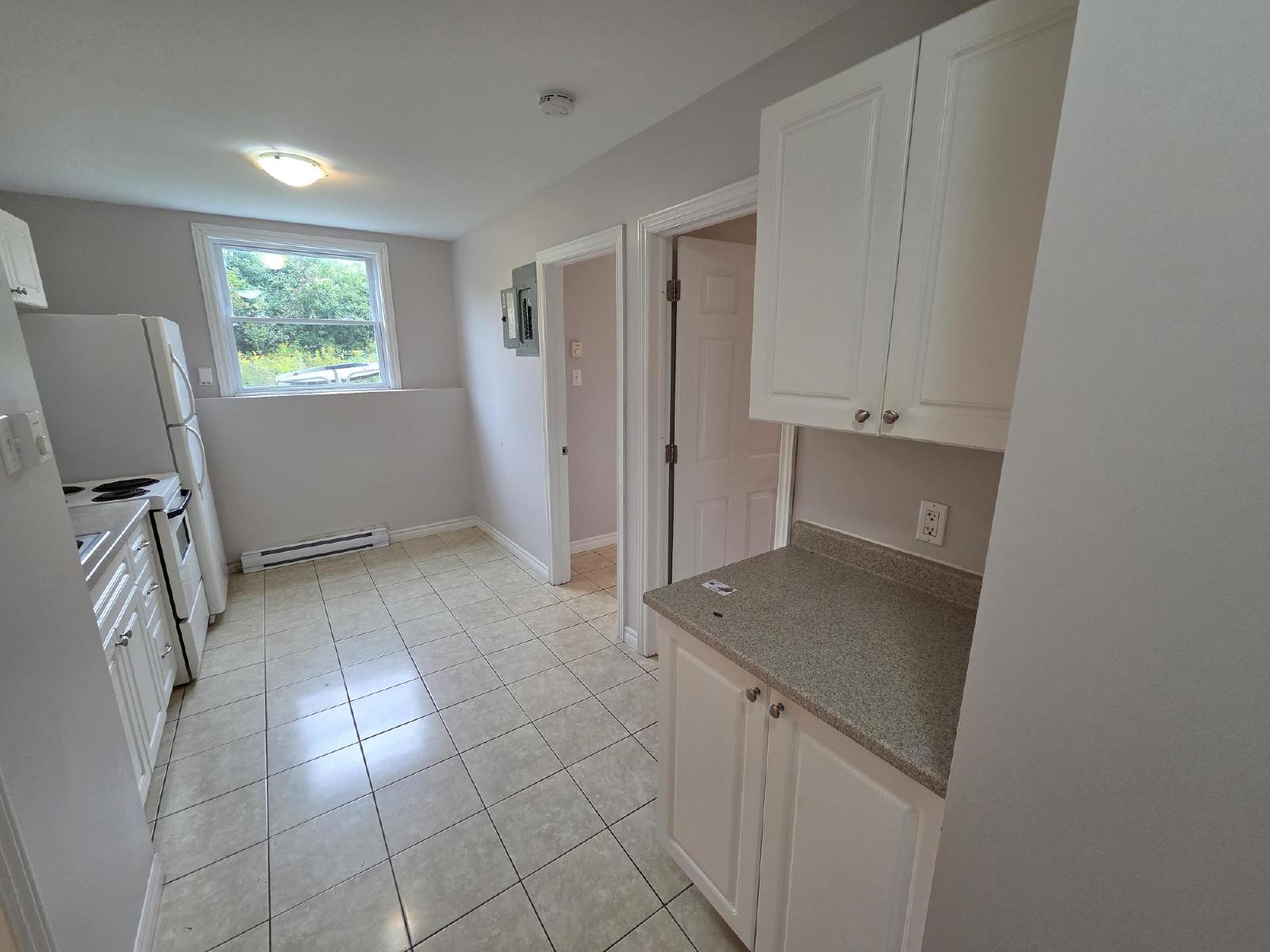 2 Kingsview Court - 2 property image