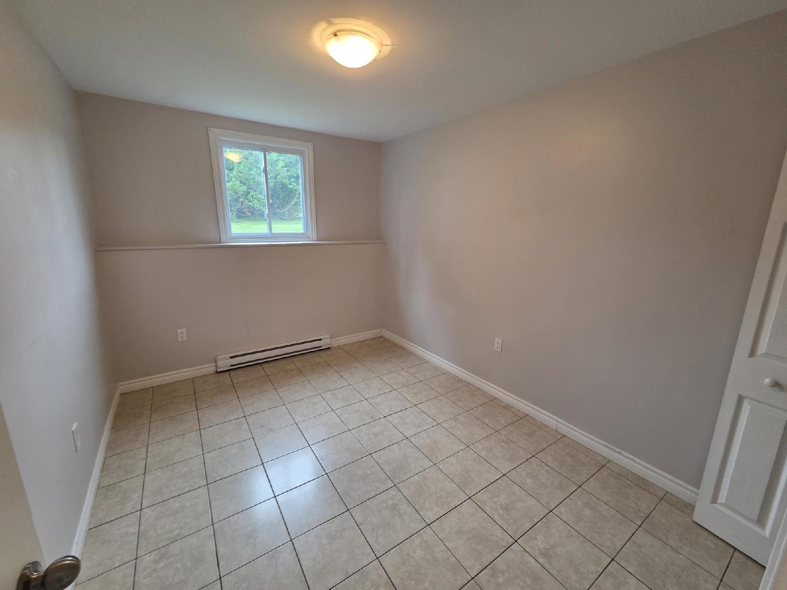 2 Kingsview Court - 2 property image