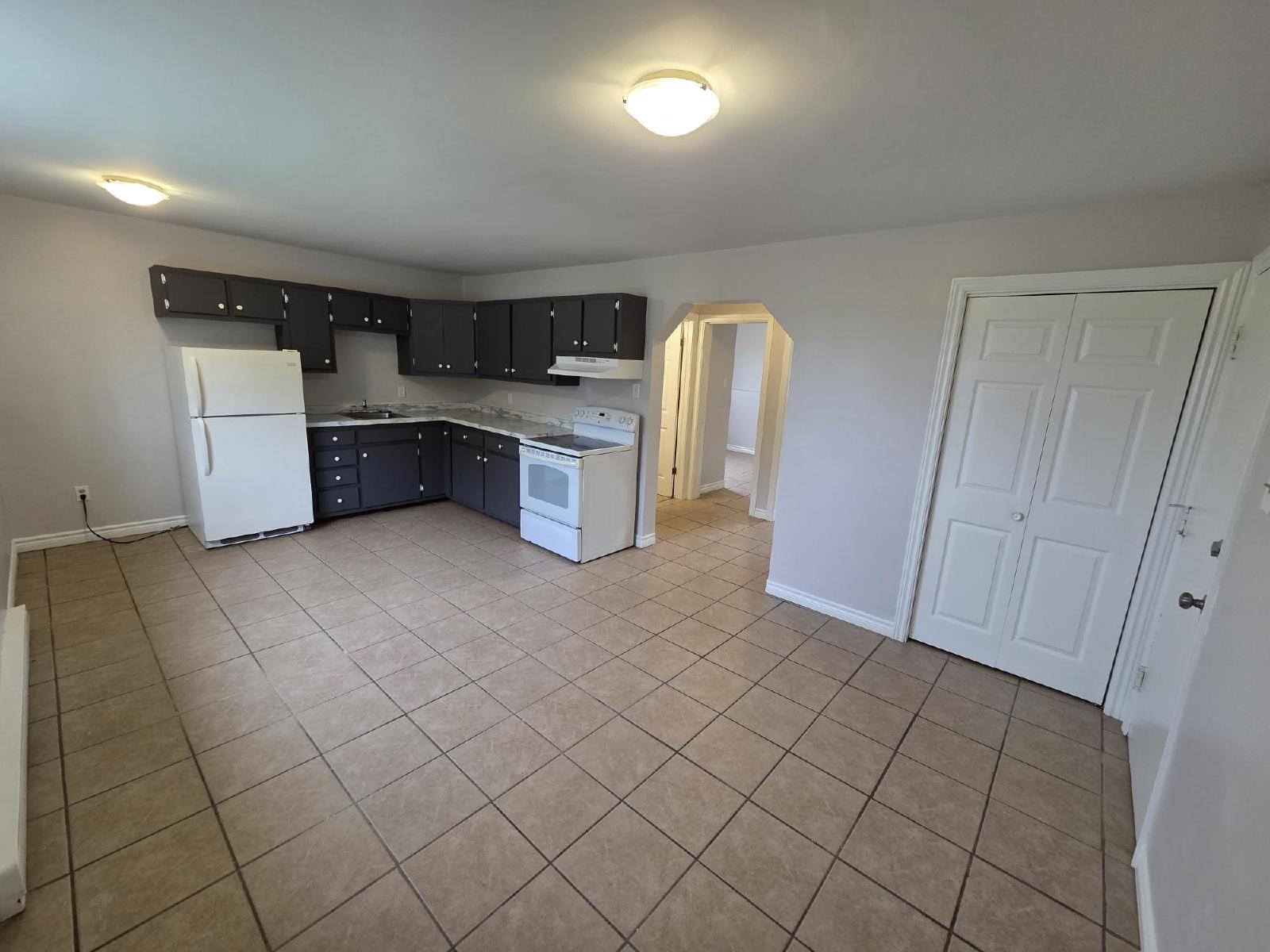 6 Kingsview Court - 2 property image